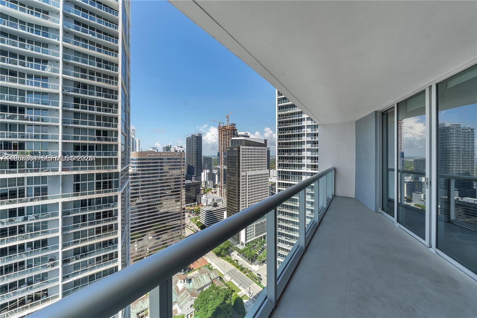 475 Brickell Ave #4211, Miami FL 33131
