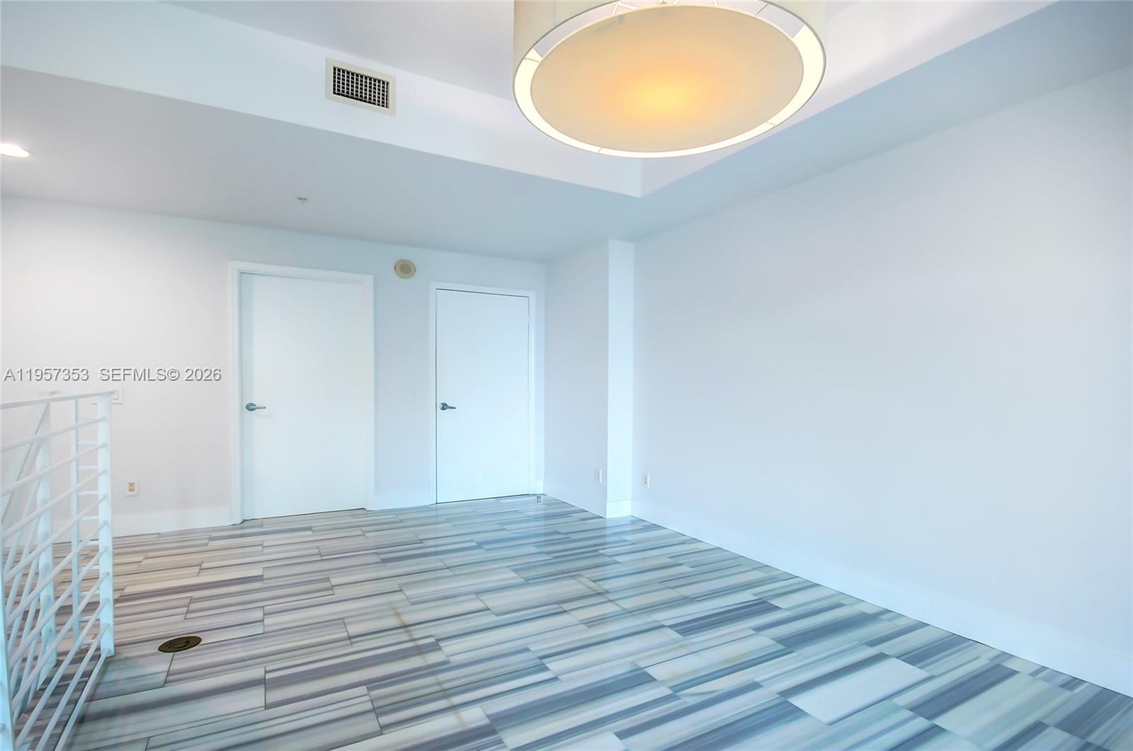 60 SW 13th St #3004, Miami FL 33130