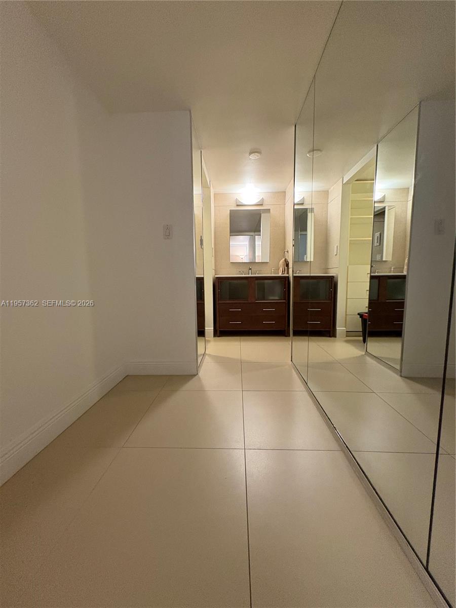 1865 Brickell Ave #A810, Miami FL 33129