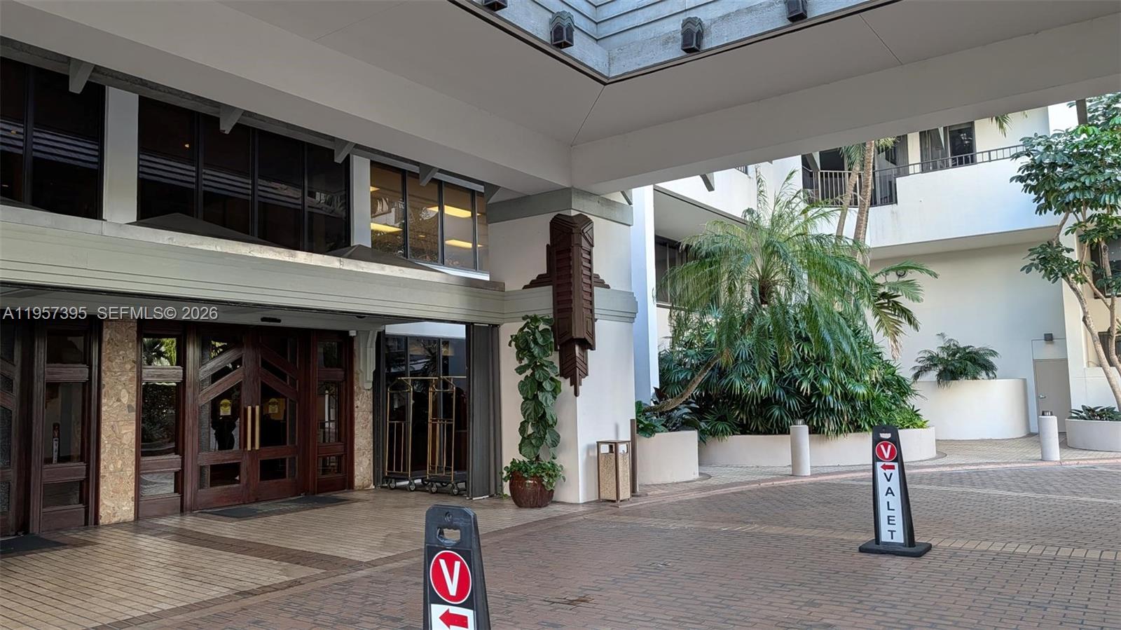 520 W Brickell Key Dr #A619, Miami FL 33131