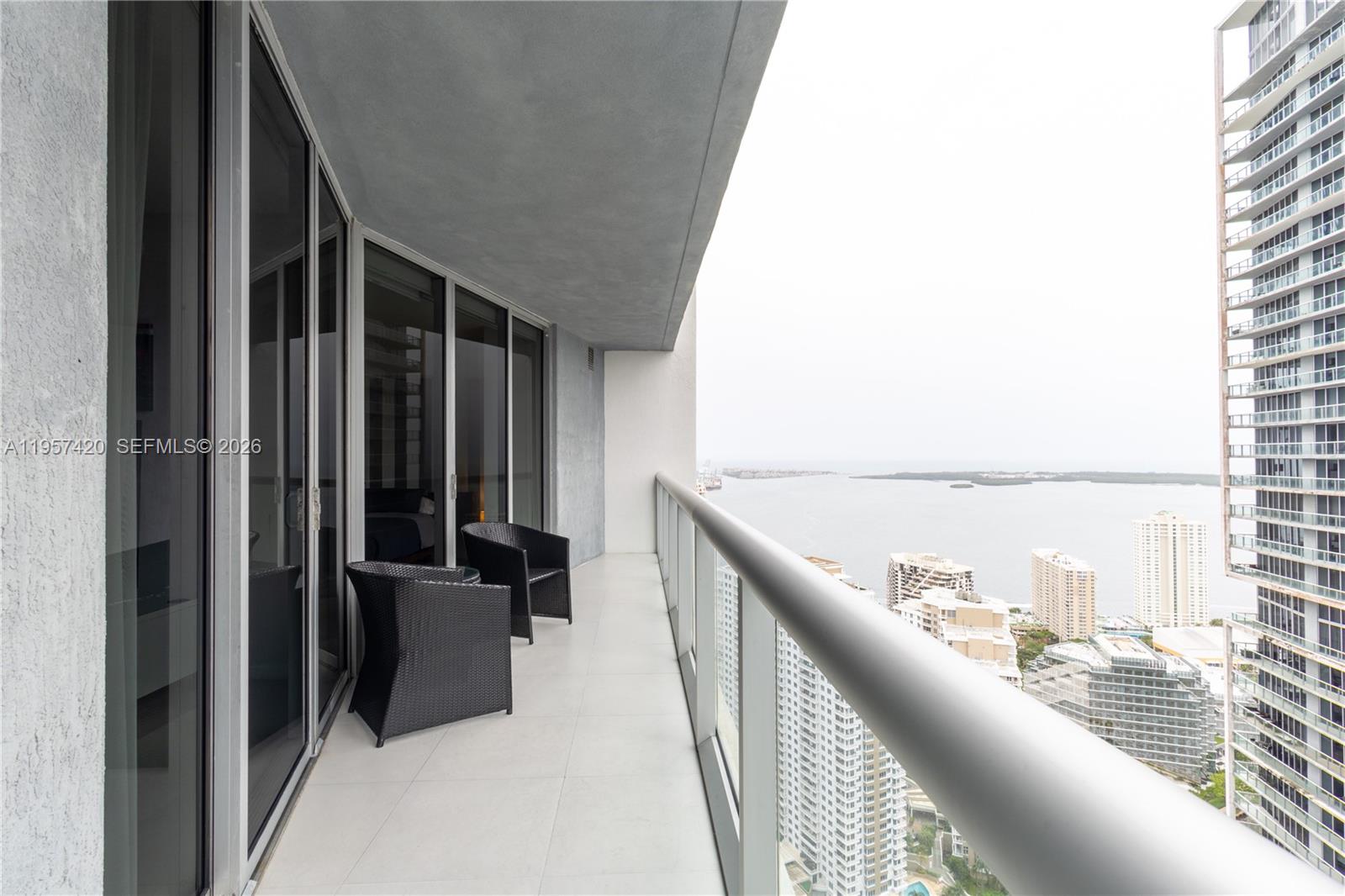 475 Brickell Ave #4511, Miami FL 33131
