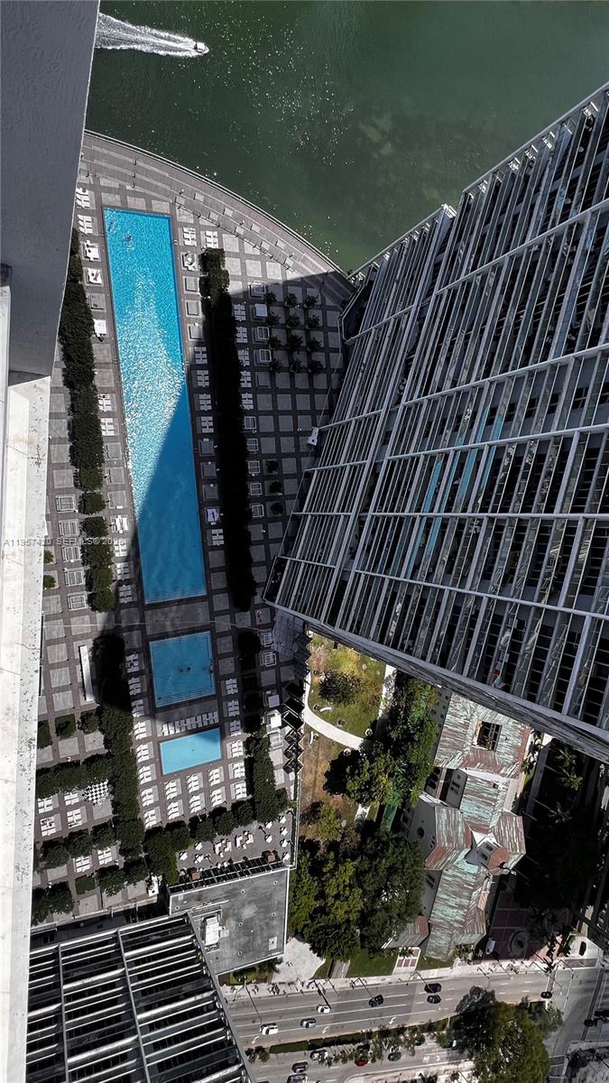 475 Brickell Ave #4511, Miami FL 33131