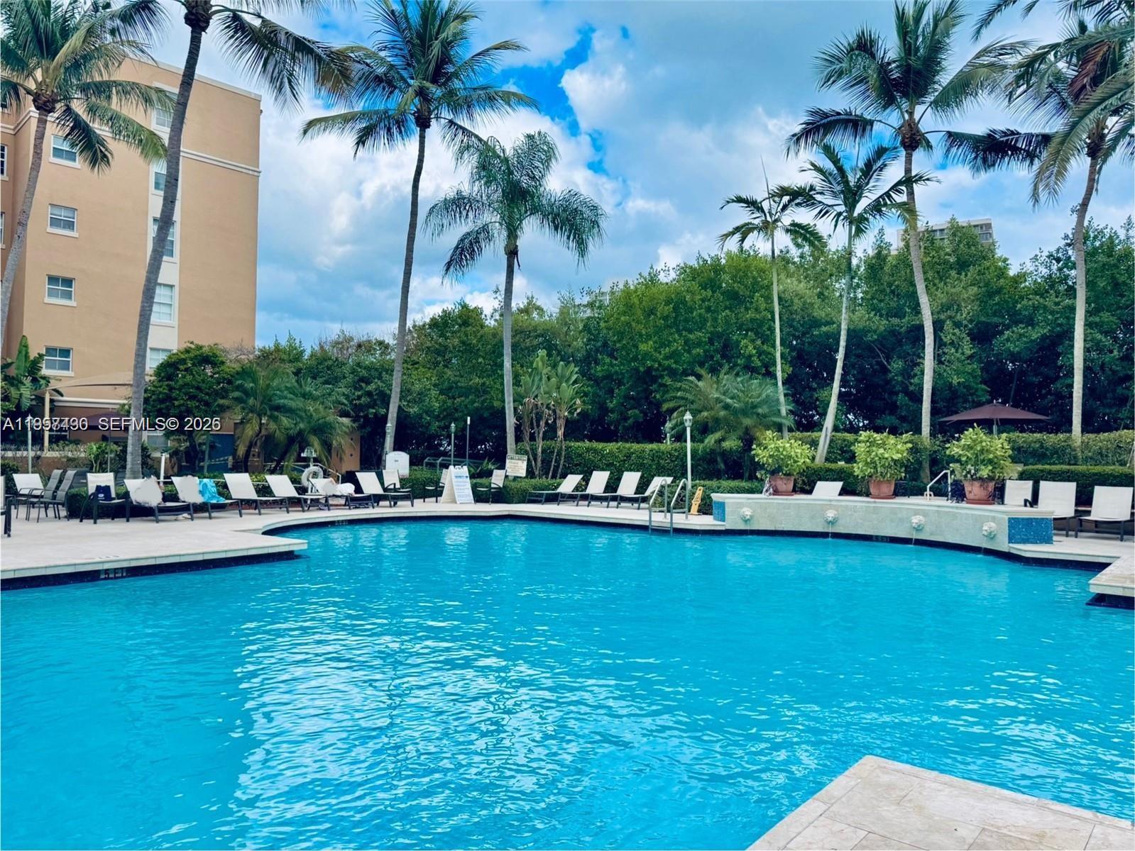 19555 E Country Club Dr #8108, Aventura FL 33180