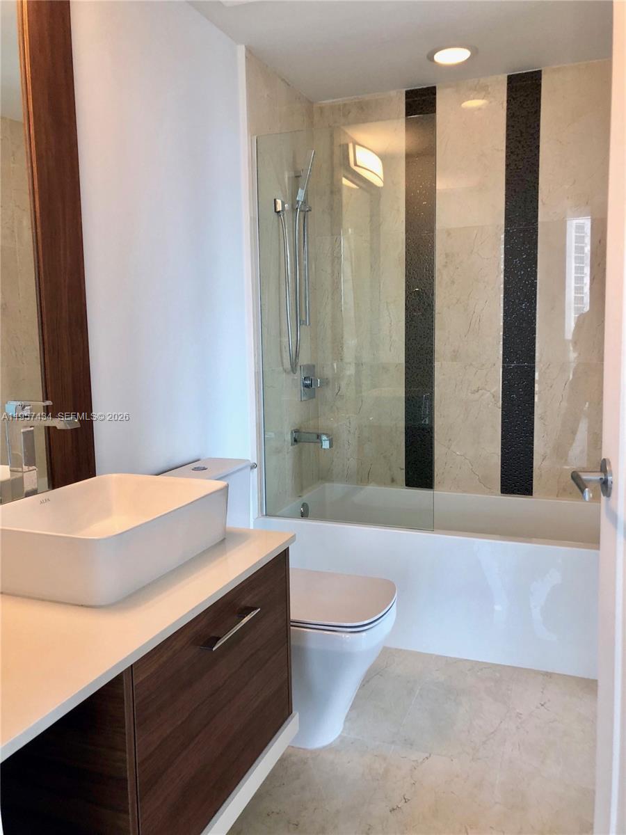 601 NE 27TH ST #801, Miami FL 33137