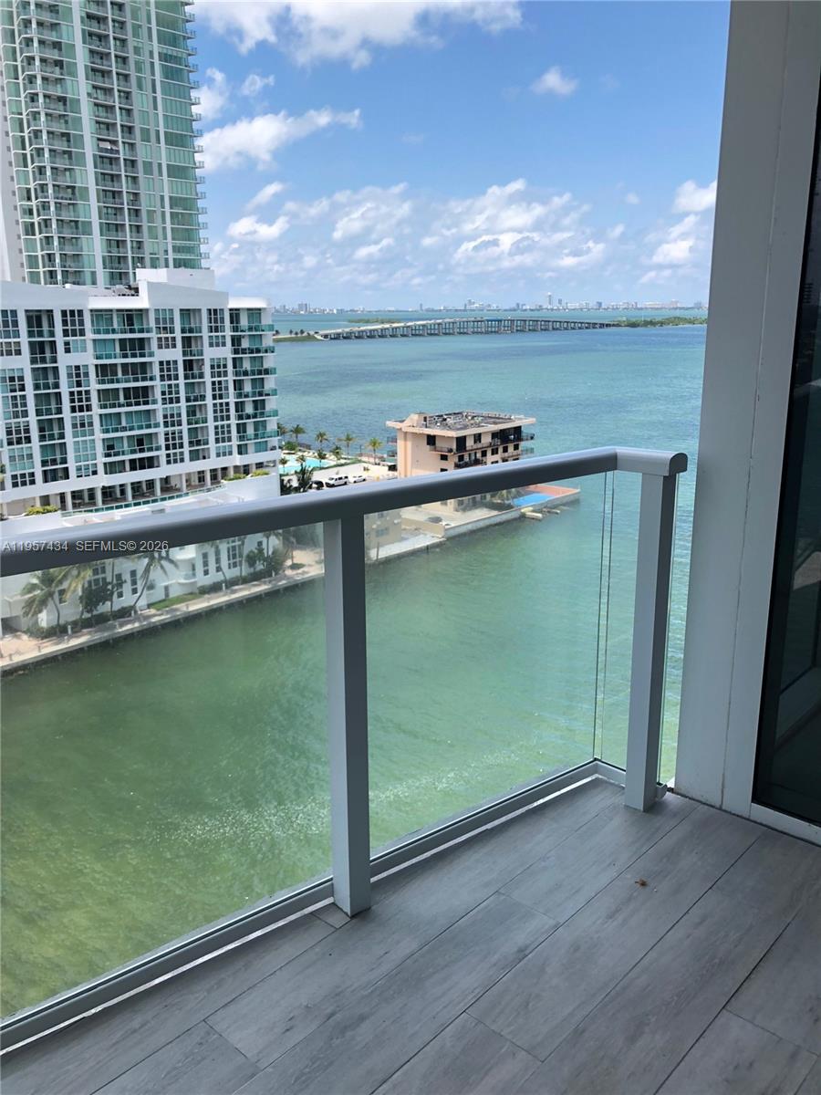 601 NE 27TH ST #801, Miami FL 33137