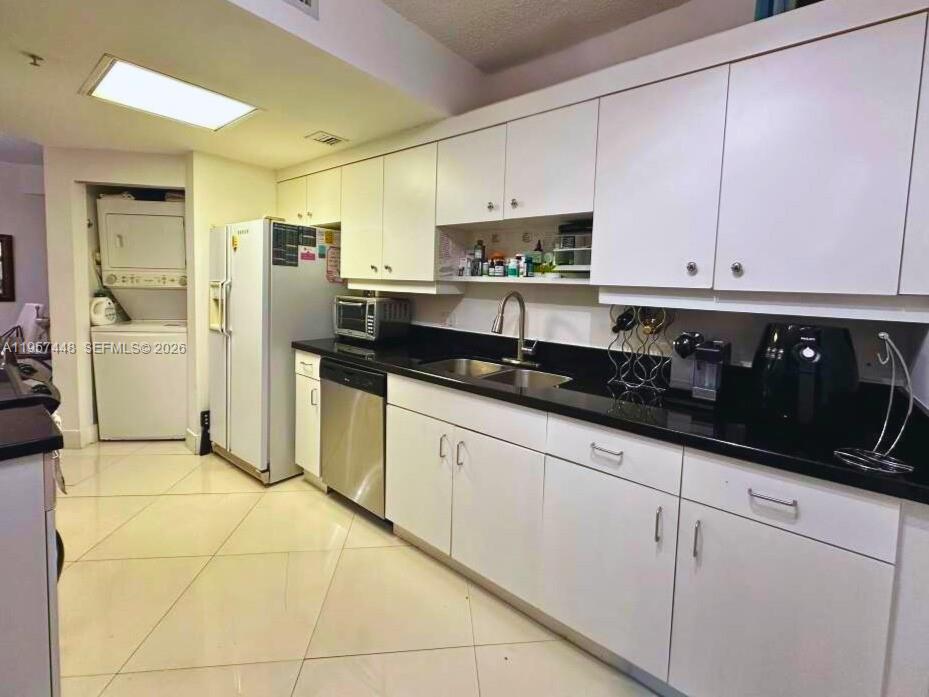 701 Brickell Key Blvd #2309, Miami FL 33131