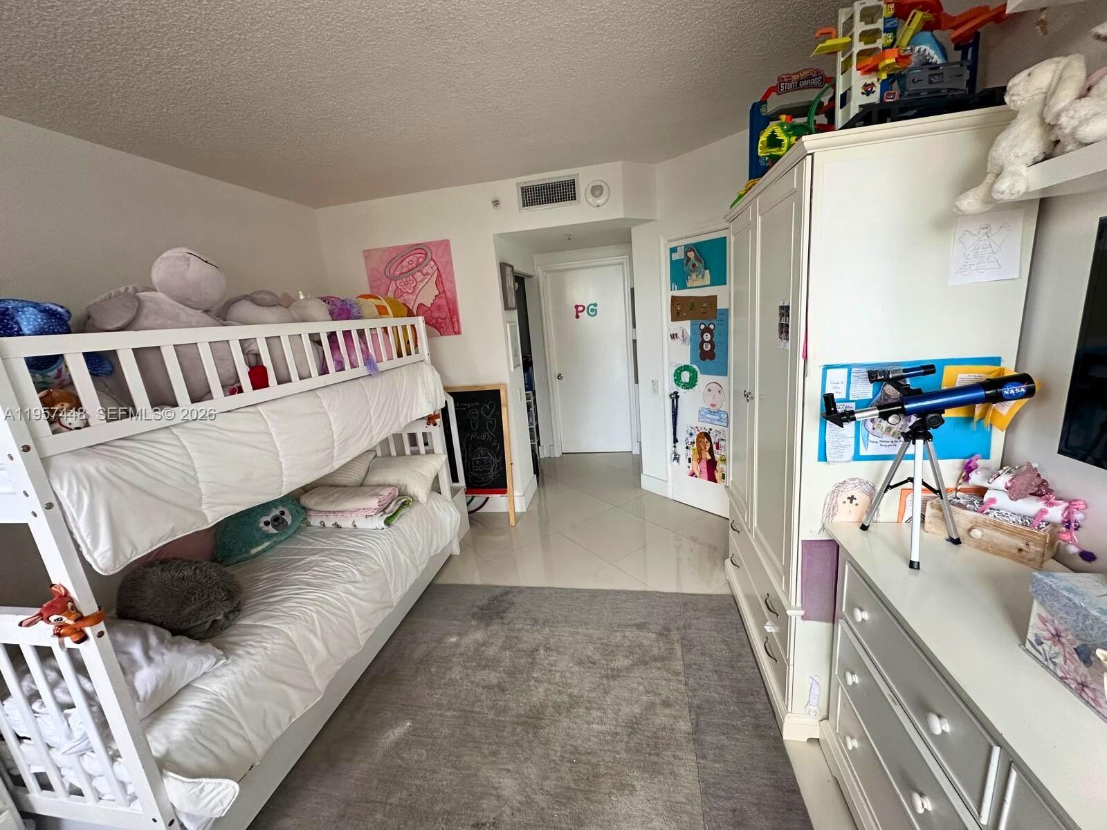 701 Brickell Key Blvd #2309, Miami FL 33131