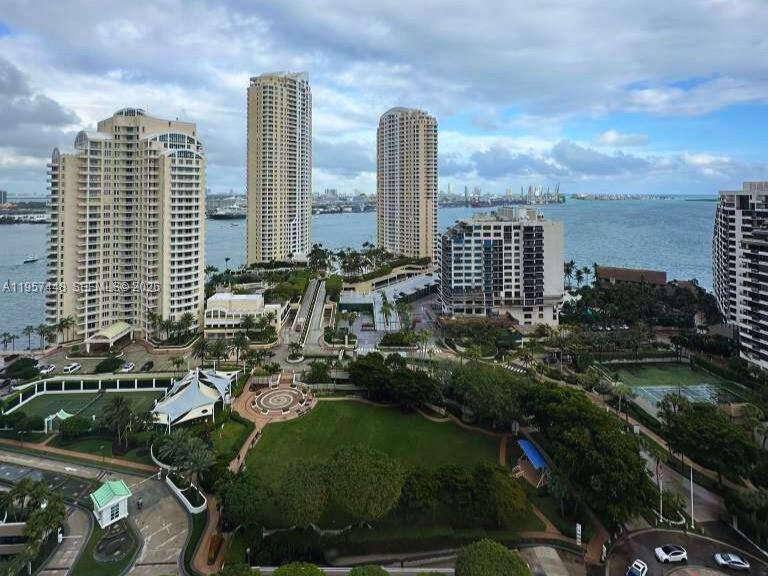 701 Brickell Key Blvd #2309, Miami FL 33131