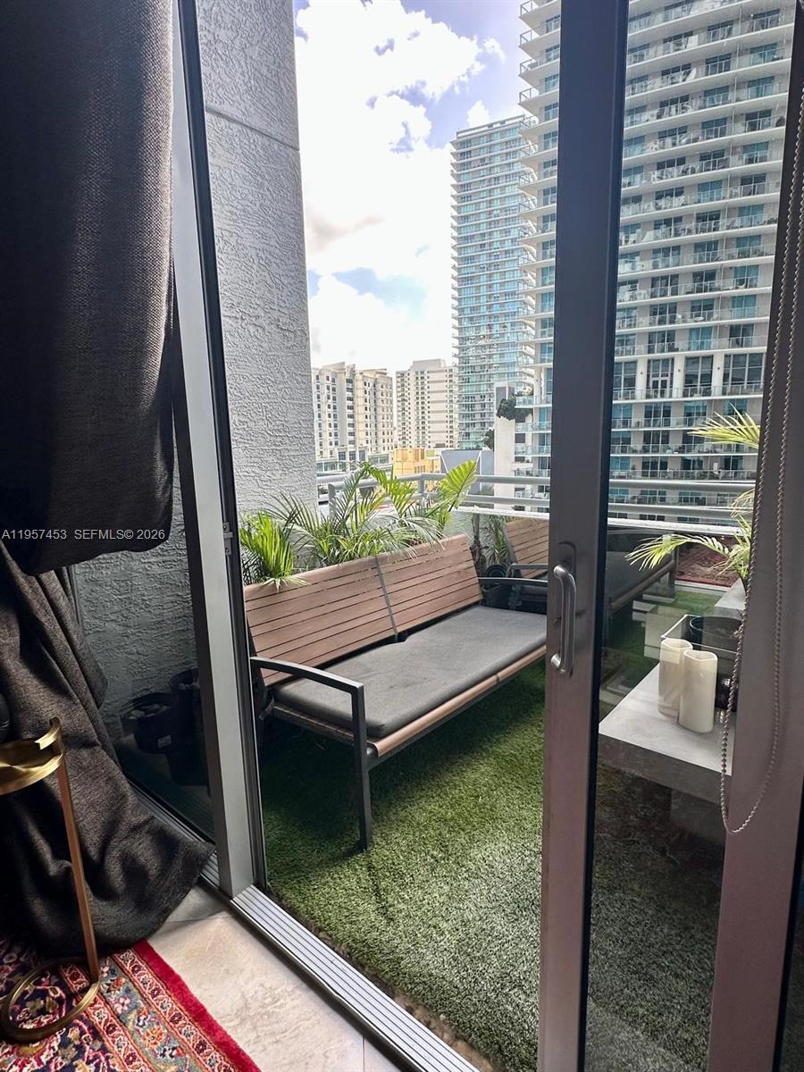 1050 Brickell Ave #818, Miami FL 33131