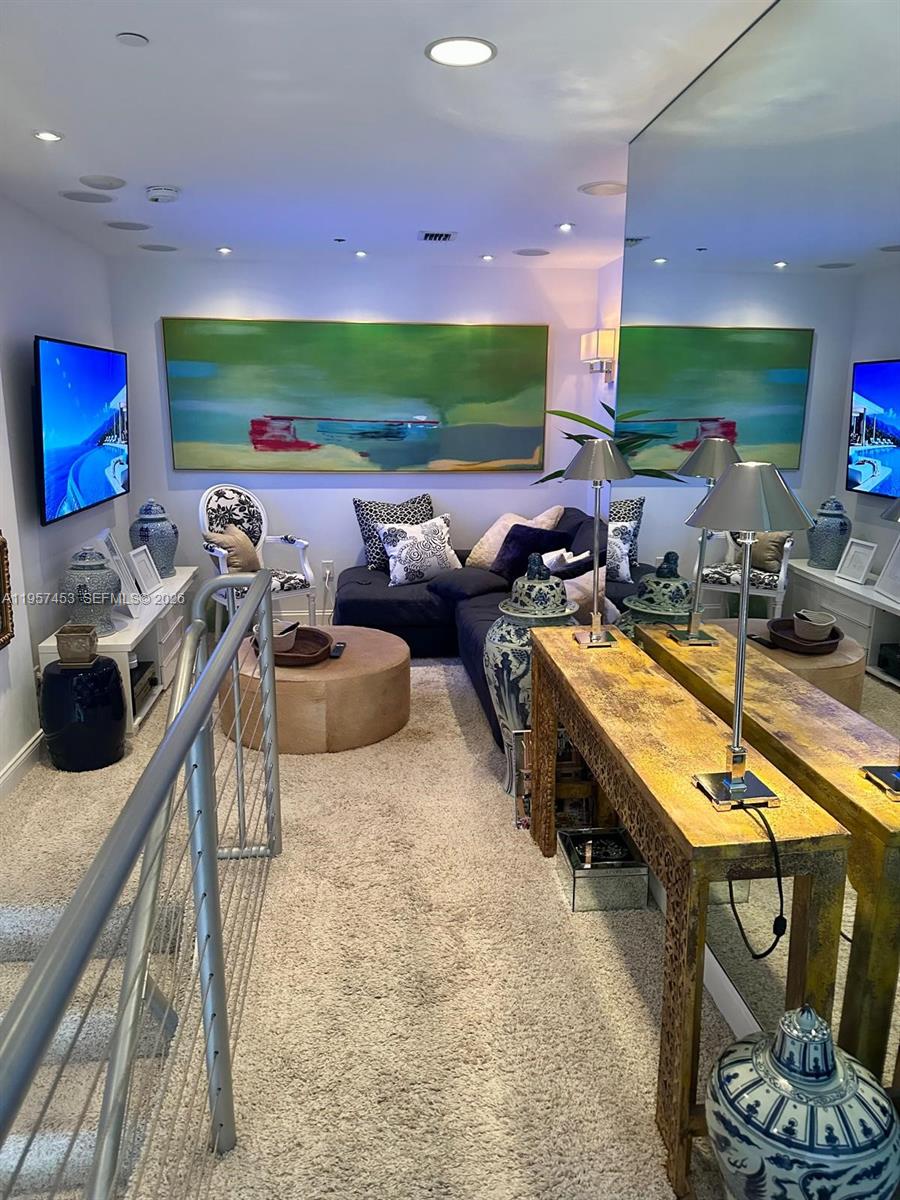 1050 Brickell Ave #818, Miami FL 33131