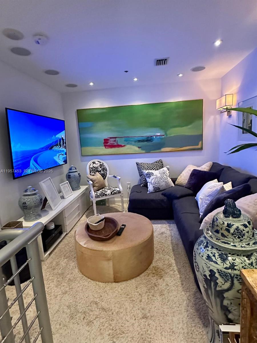 1050 Brickell Ave #818, Miami FL 33131