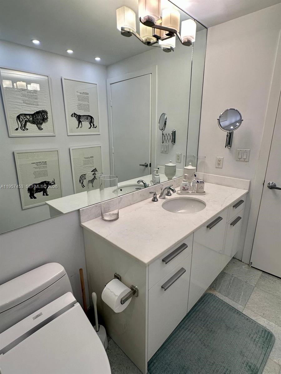 1050 Brickell Ave #818, Miami FL 33131