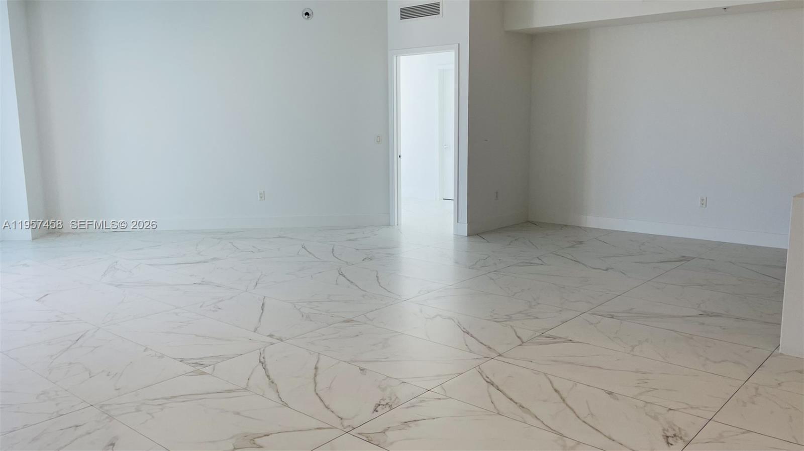 17301 Biscayne Blvd #1907, North Miami Beach FL 33160