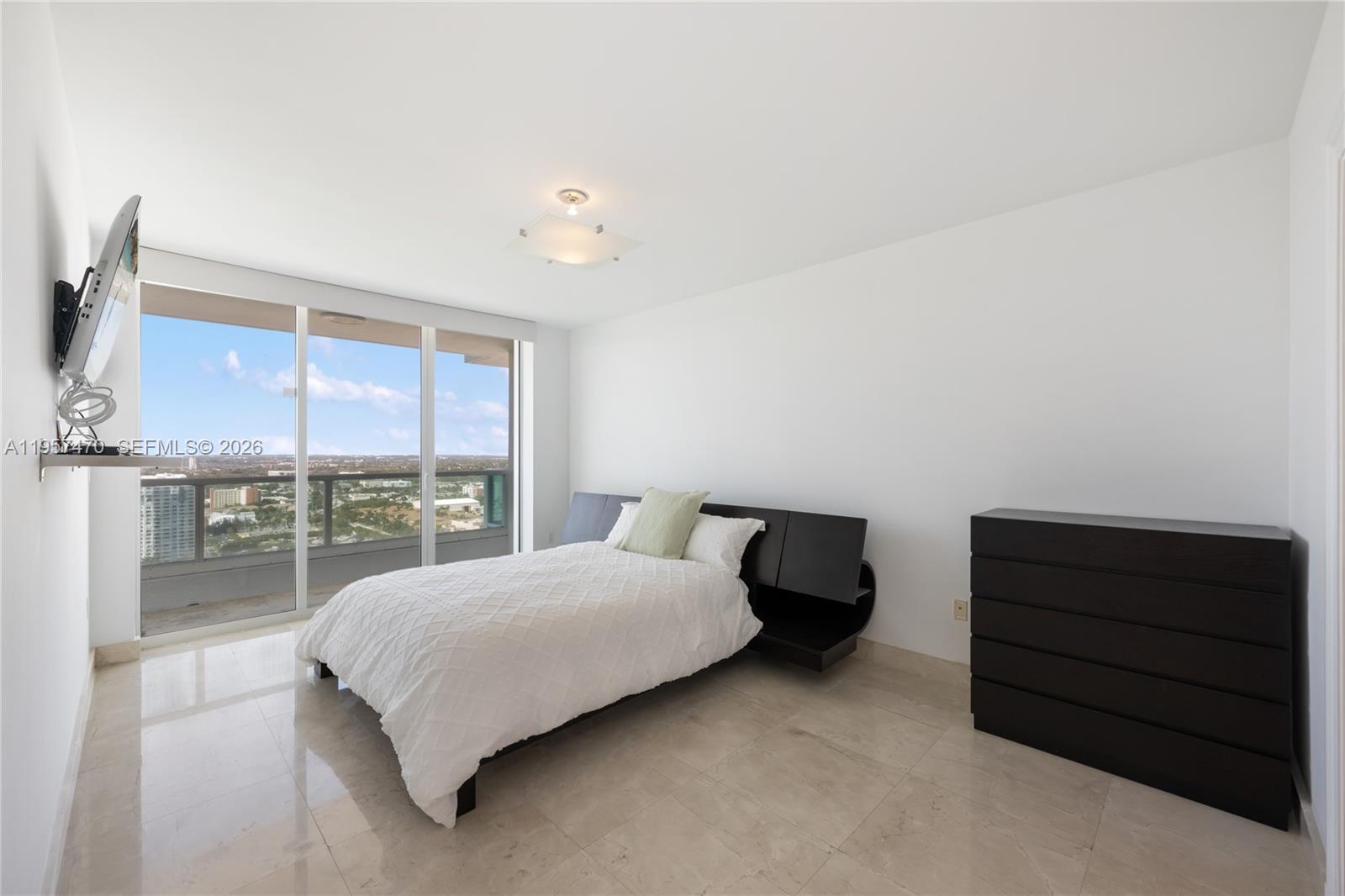 3201 NE 183rd St #2906, Aventura FL 33160