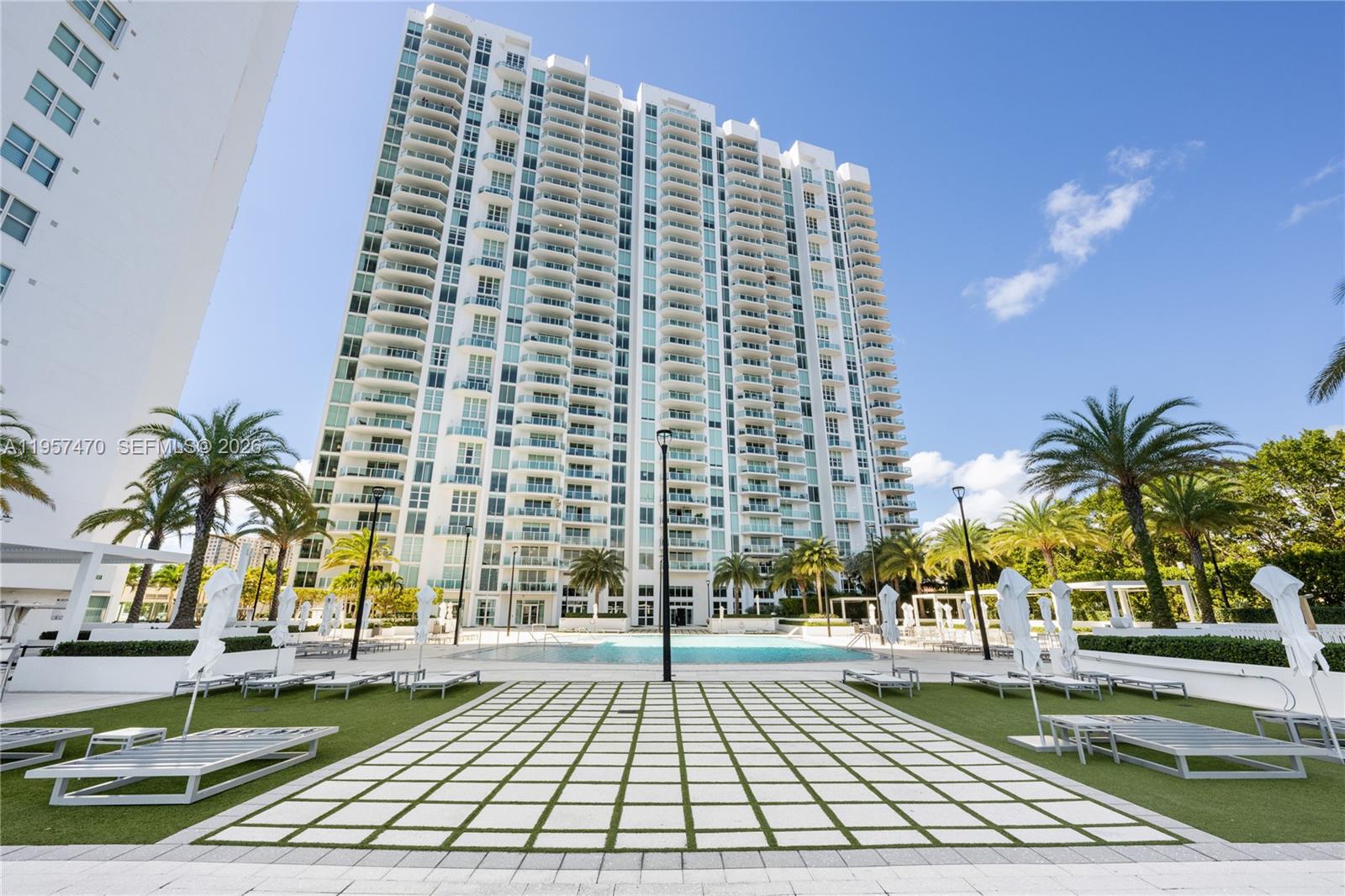 3201 NE 183rd St #2906, Aventura FL 33160