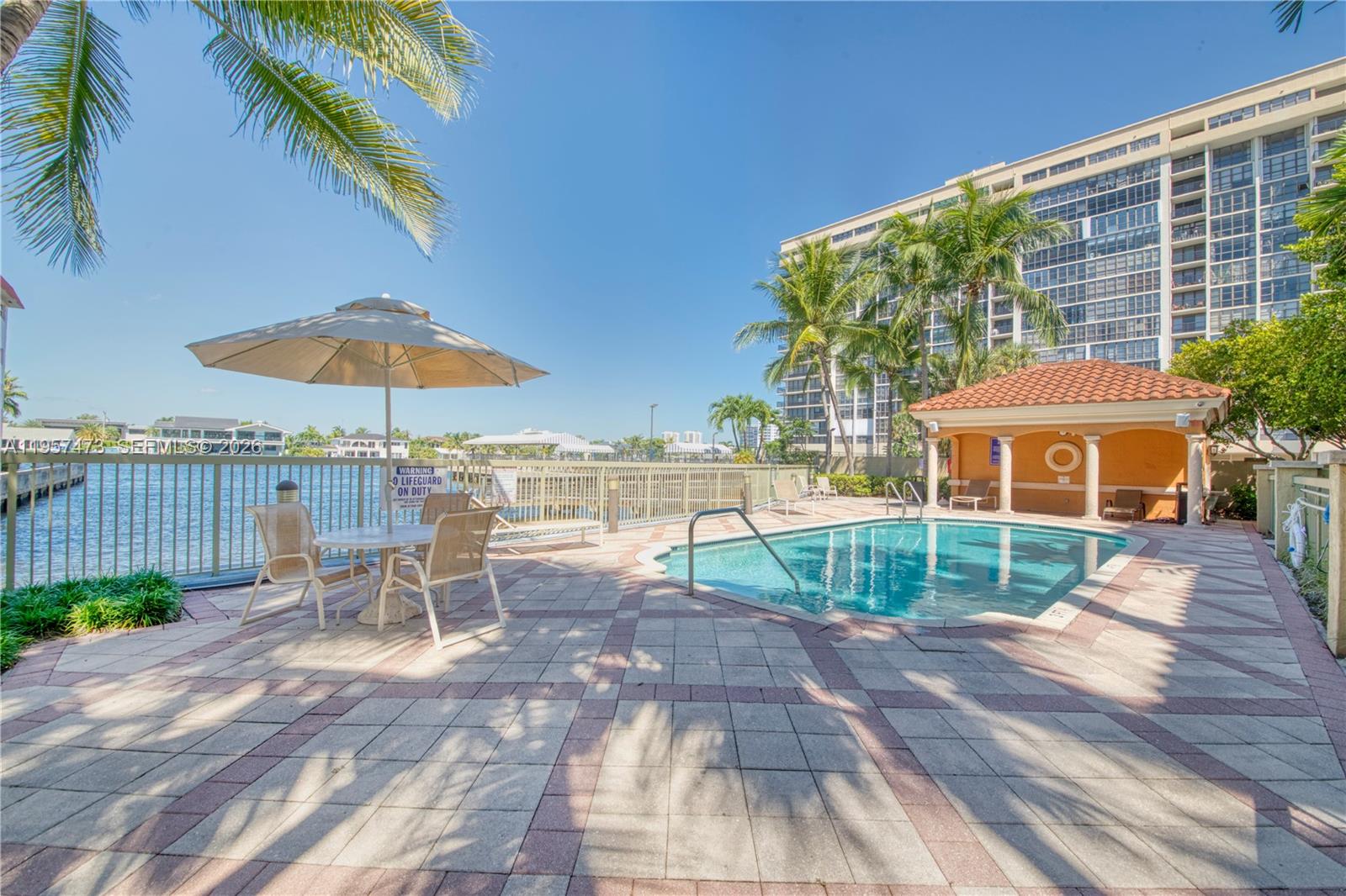 2067 S Ocean Dr #TH5, Hallandale Beach FL 33009
