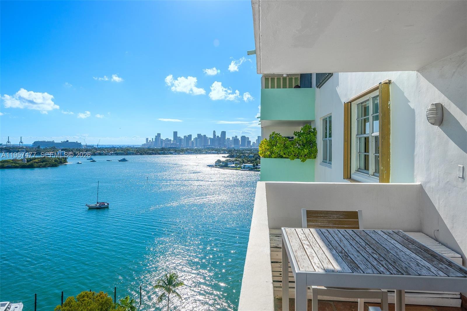5 Island Ave #15G, Miami Beach FL 33139