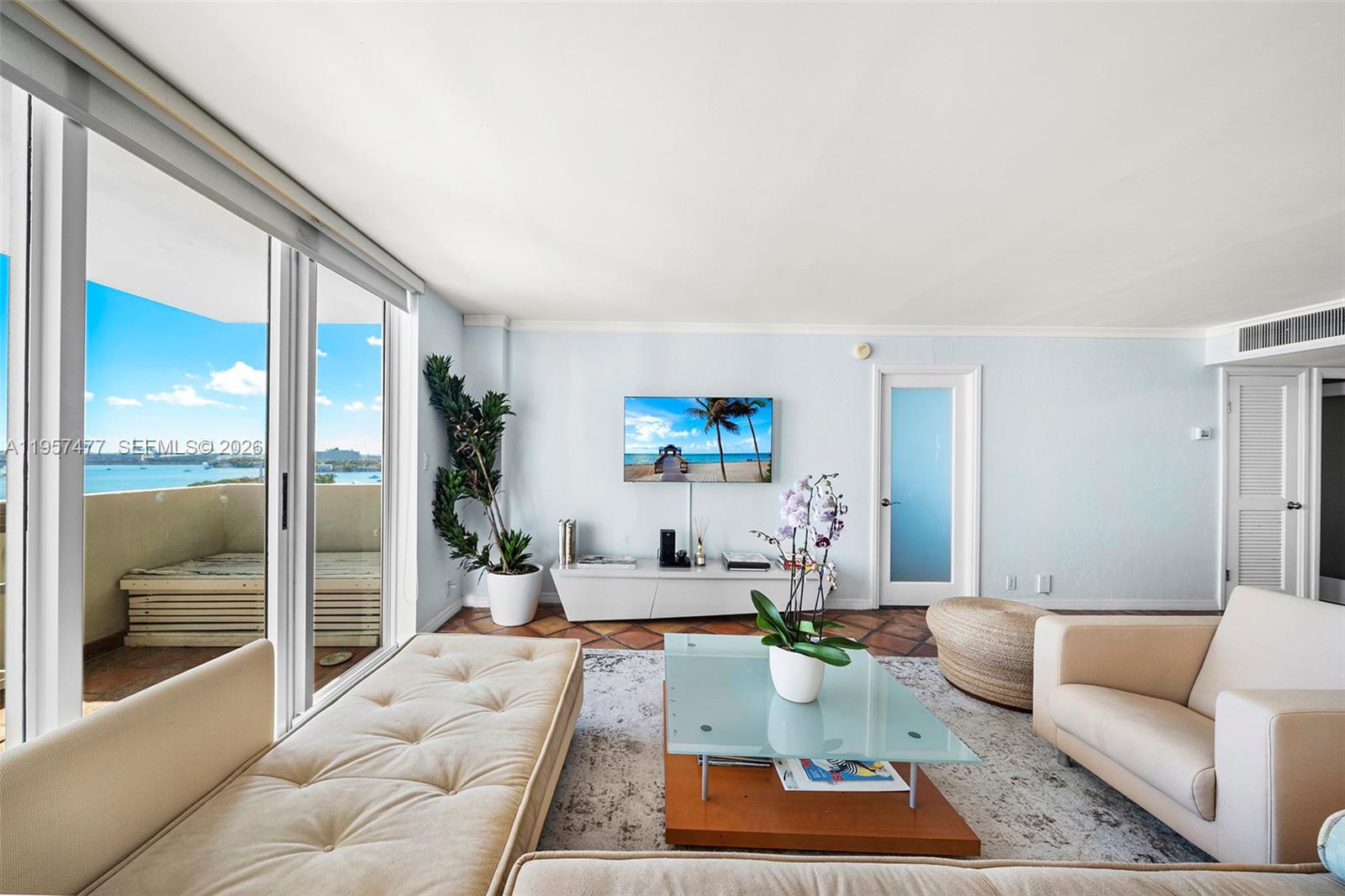 5 Island Ave #15G, Miami Beach FL 33139