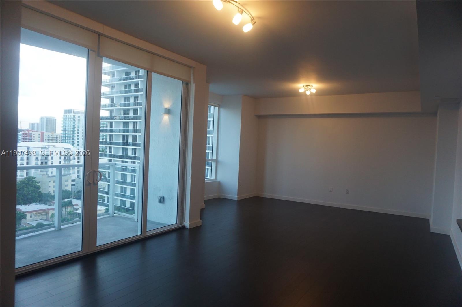 601 NE 27TH ST #1706, Miami FL 33137