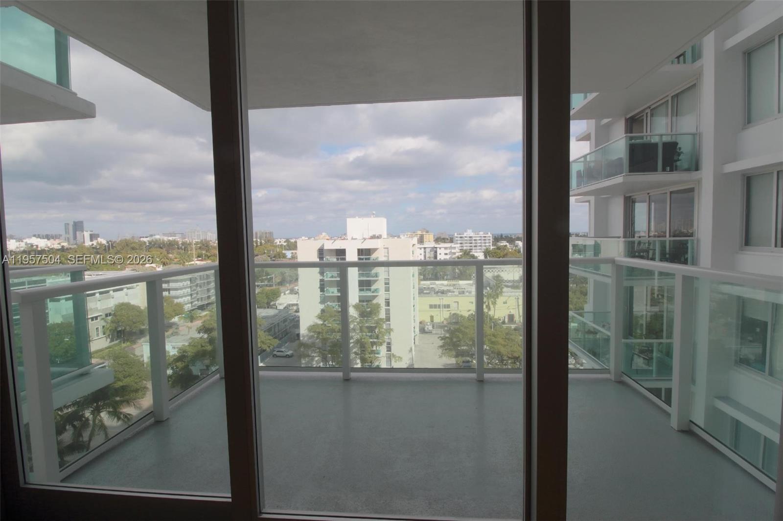 1000 West Ave #906, Miami Beach FL 33139