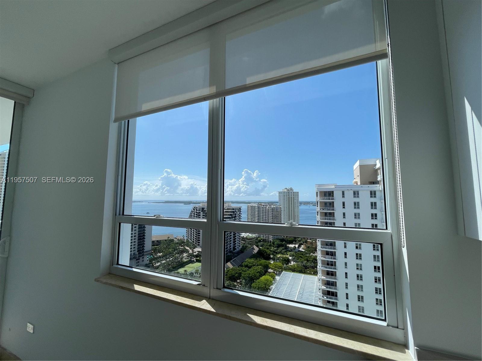 801 Brickell Key Blvd #2511, Miami FL 33131