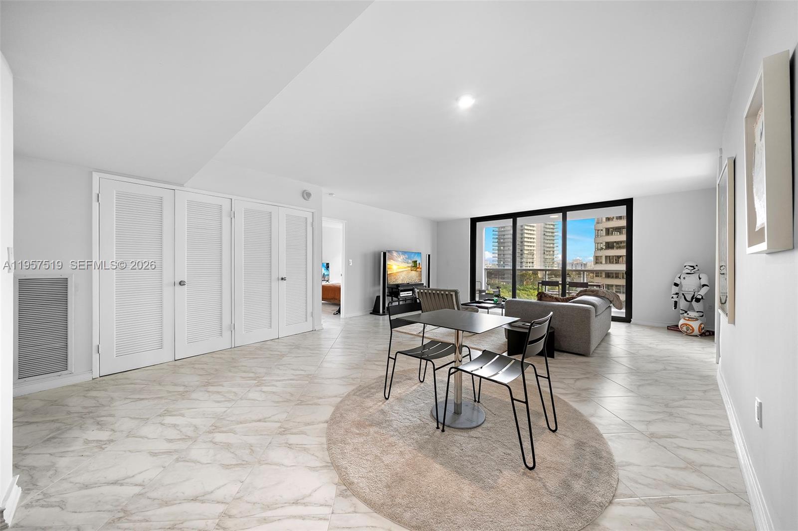 9 Island Ave #710, Miami Beach FL 33139