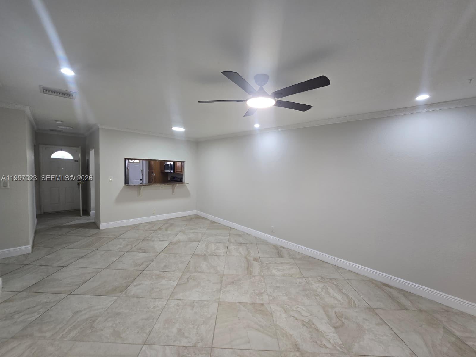 5151 W Oakland Park Blvd #303, Lauderdale Lakes FL 33313