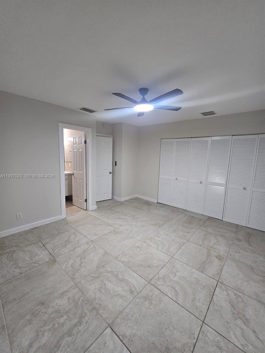 5151 W Oakland Park Blvd #303, Lauderdale Lakes FL 33313