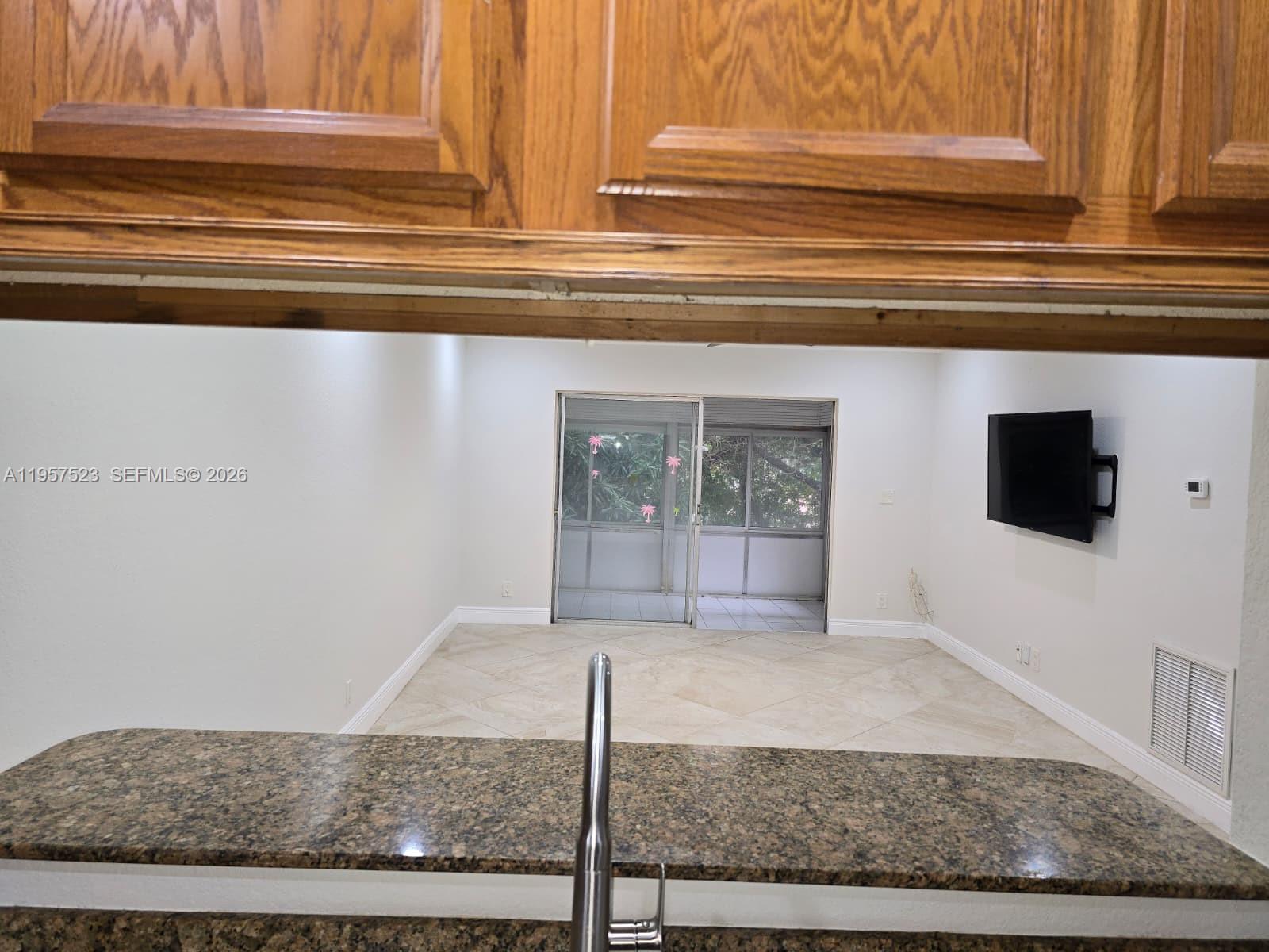 5151 W Oakland Park Blvd #303, Lauderdale Lakes FL 33313