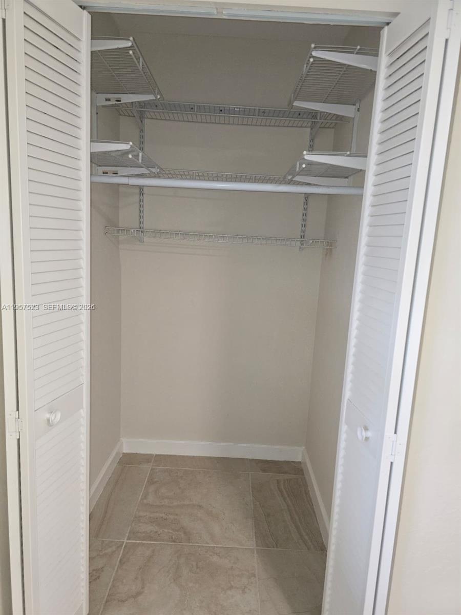 5151 W Oakland Park Blvd #303, Lauderdale Lakes FL 33313