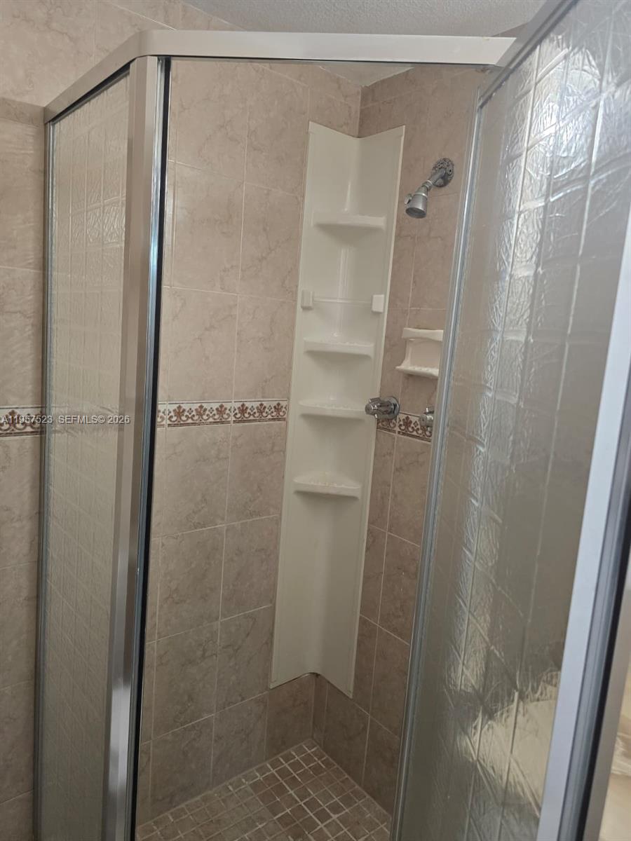 5151 W Oakland Park Blvd #303, Lauderdale Lakes FL 33313