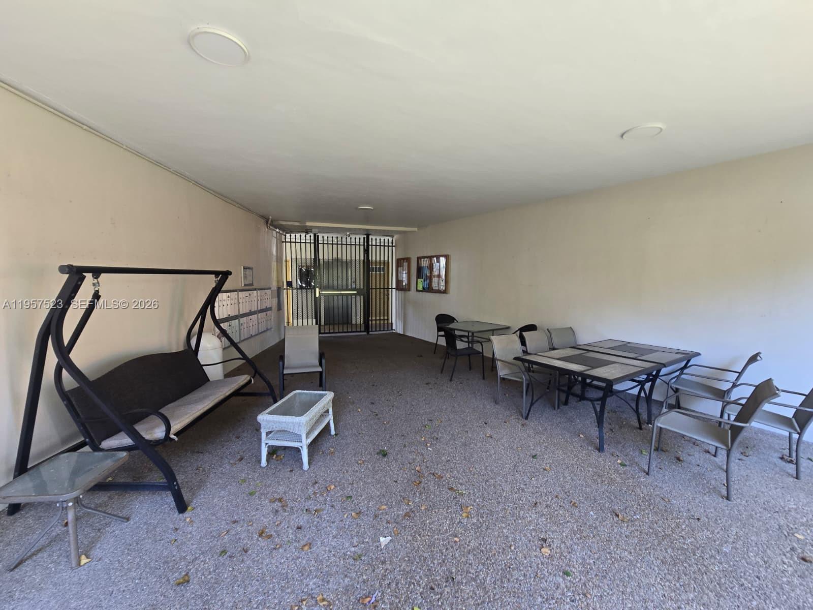 5151 W Oakland Park Blvd #303, Lauderdale Lakes FL 33313