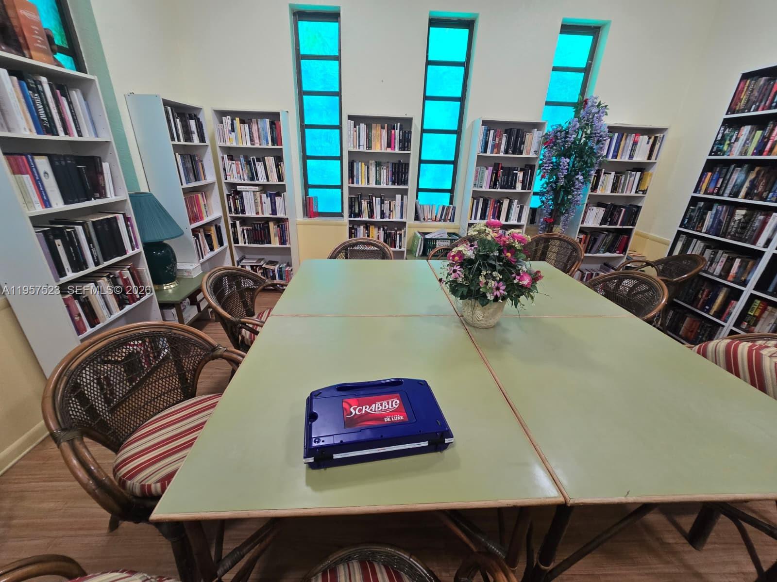 5151 W Oakland Park Blvd #303, Lauderdale Lakes FL 33313