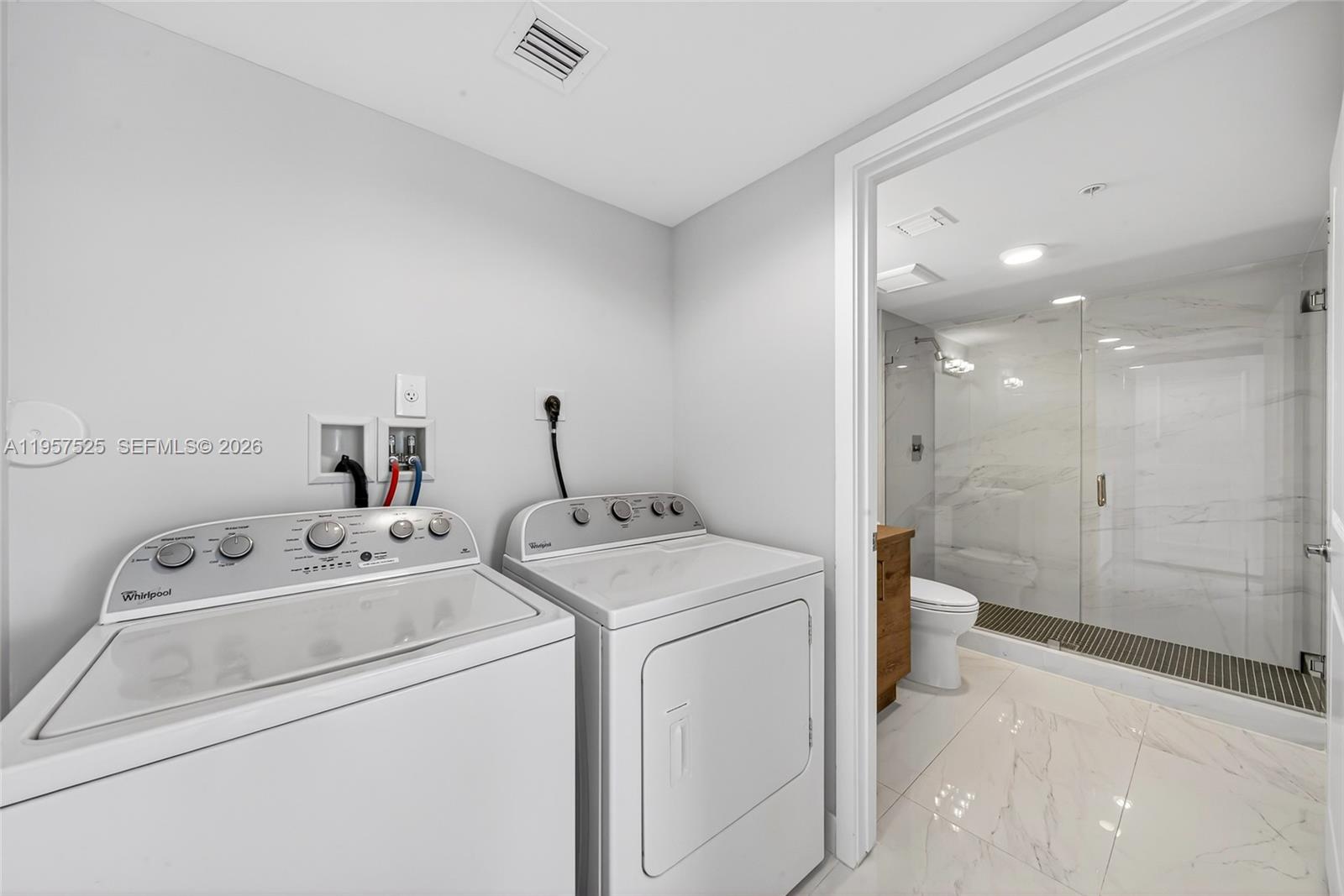 400 Sunny Isles Blvd #102, Sunny Isles Beach FL 33160