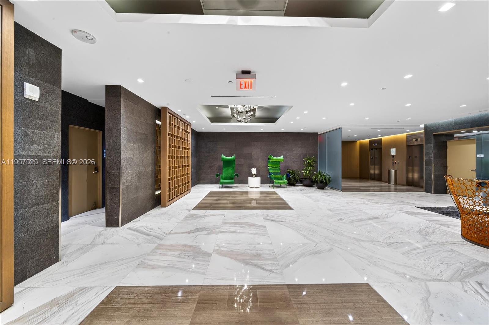 400 Sunny Isles Blvd #102, Sunny Isles Beach FL 33160