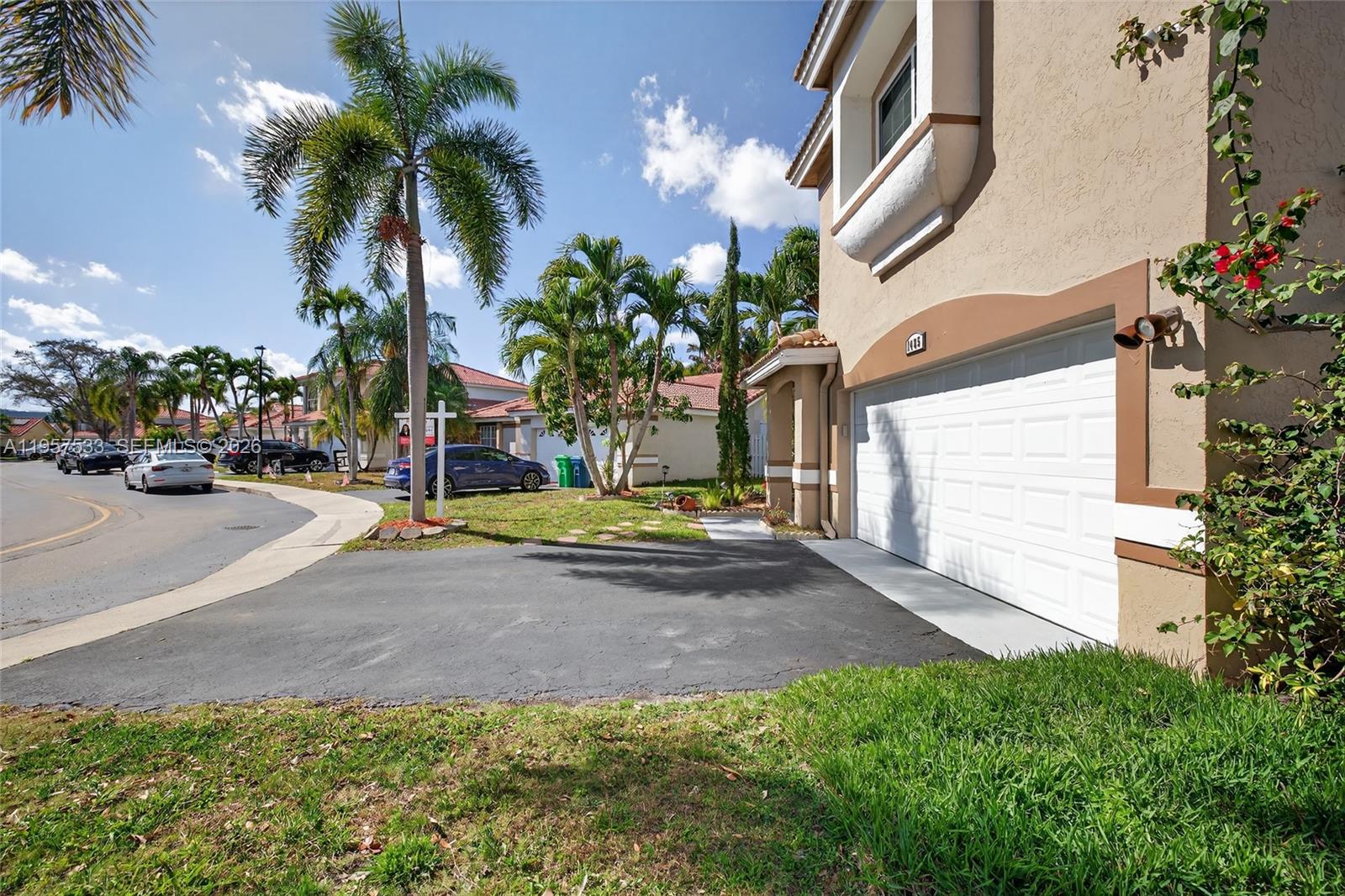 1485 NW 129th Ter, Sunrise FL 33323