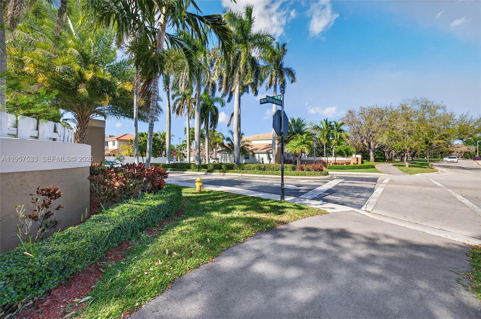 1485 NW 129th Ter, Sunrise FL 33323