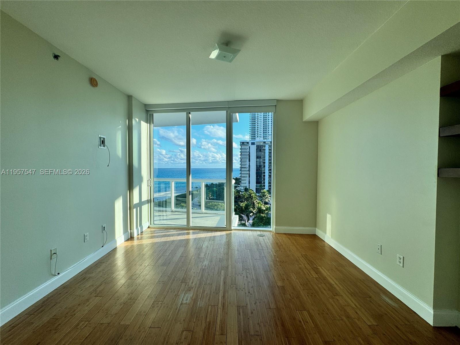6515 Collins Ave #905, Miami Beach FL 33141