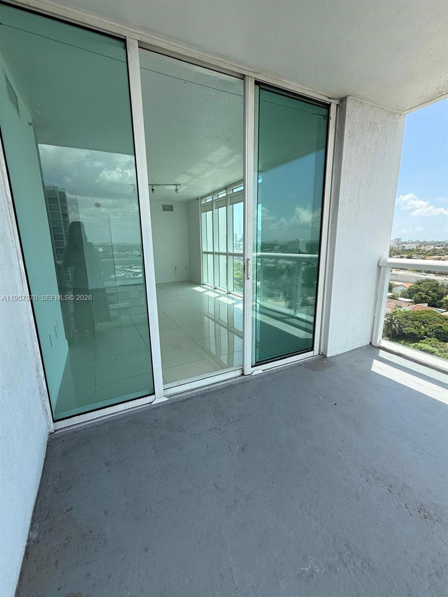 1871 NW S River Dr #1503, Miami FL 33125