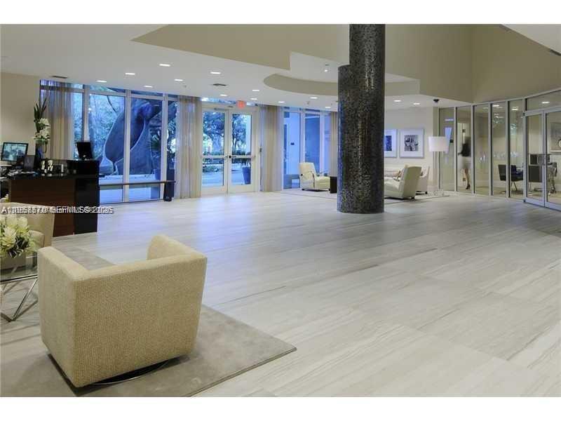 1871 NW S River Dr #1503, Miami FL 33125