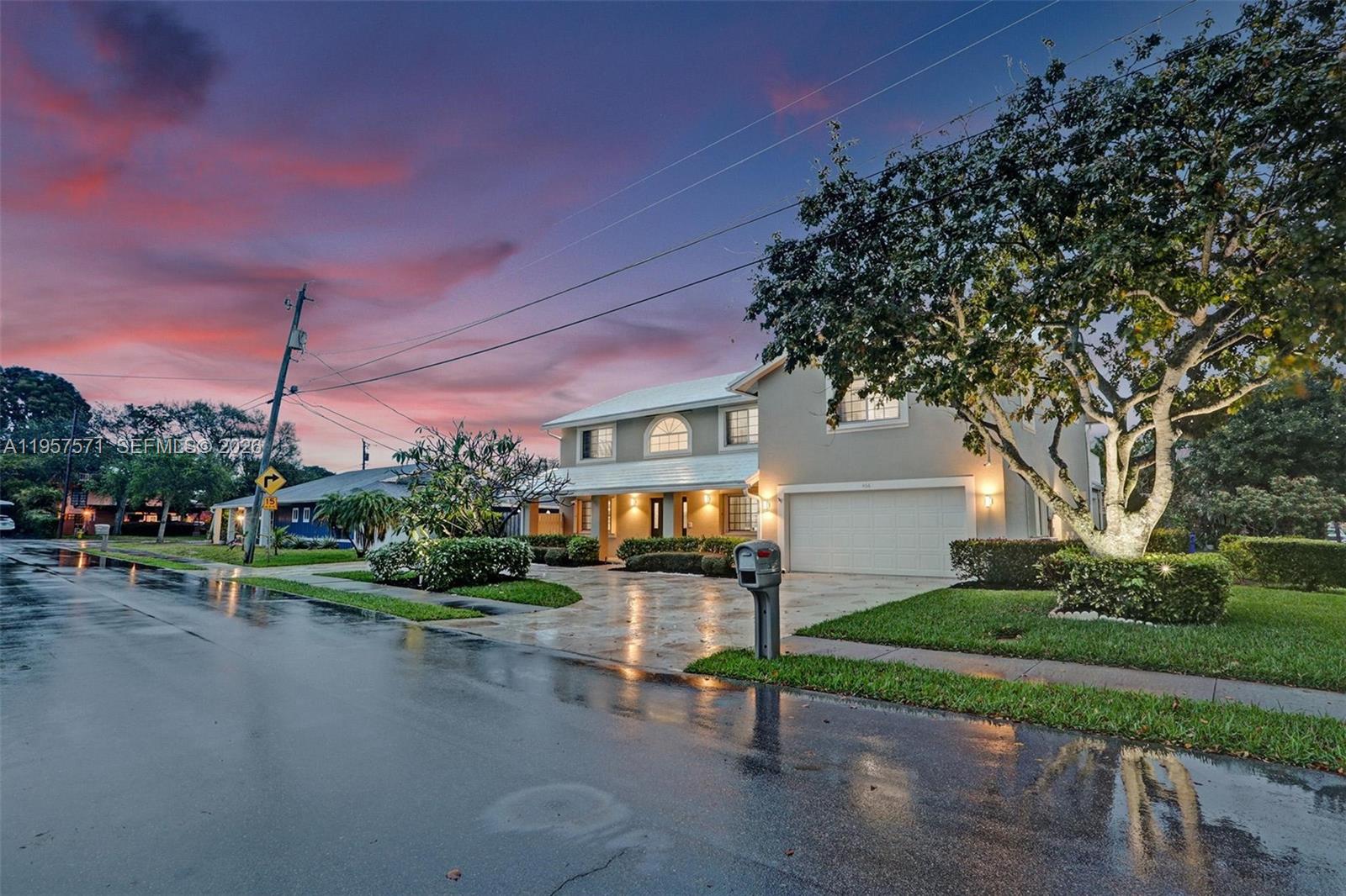 466 NE 8th Ave, Deerfield Beach FL 33441