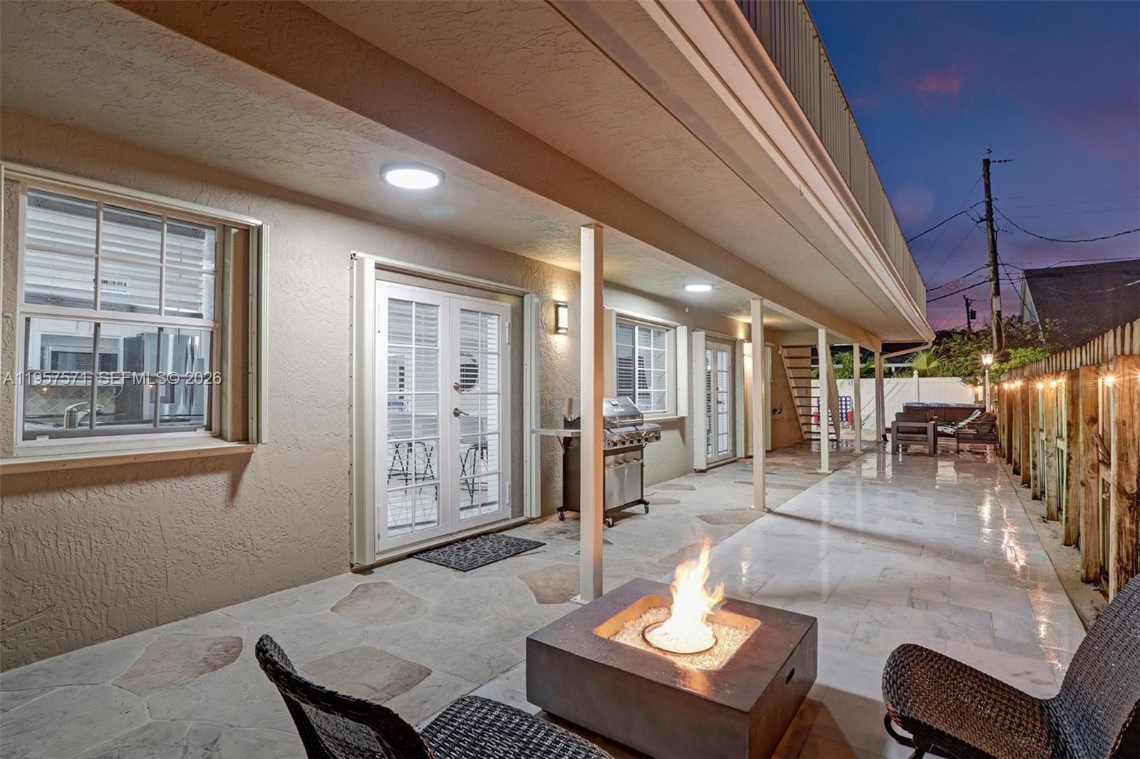 466 NE 8th Ave, Deerfield Beach FL 33441