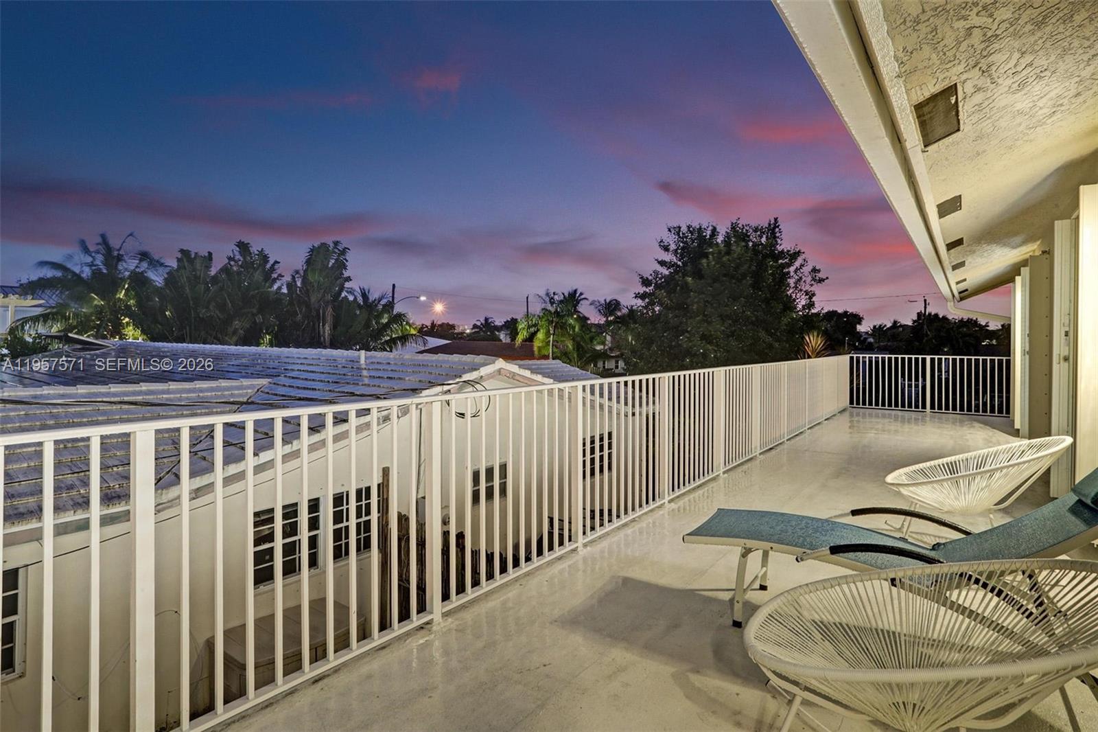 466 NE 8th Ave, Deerfield Beach FL 33441