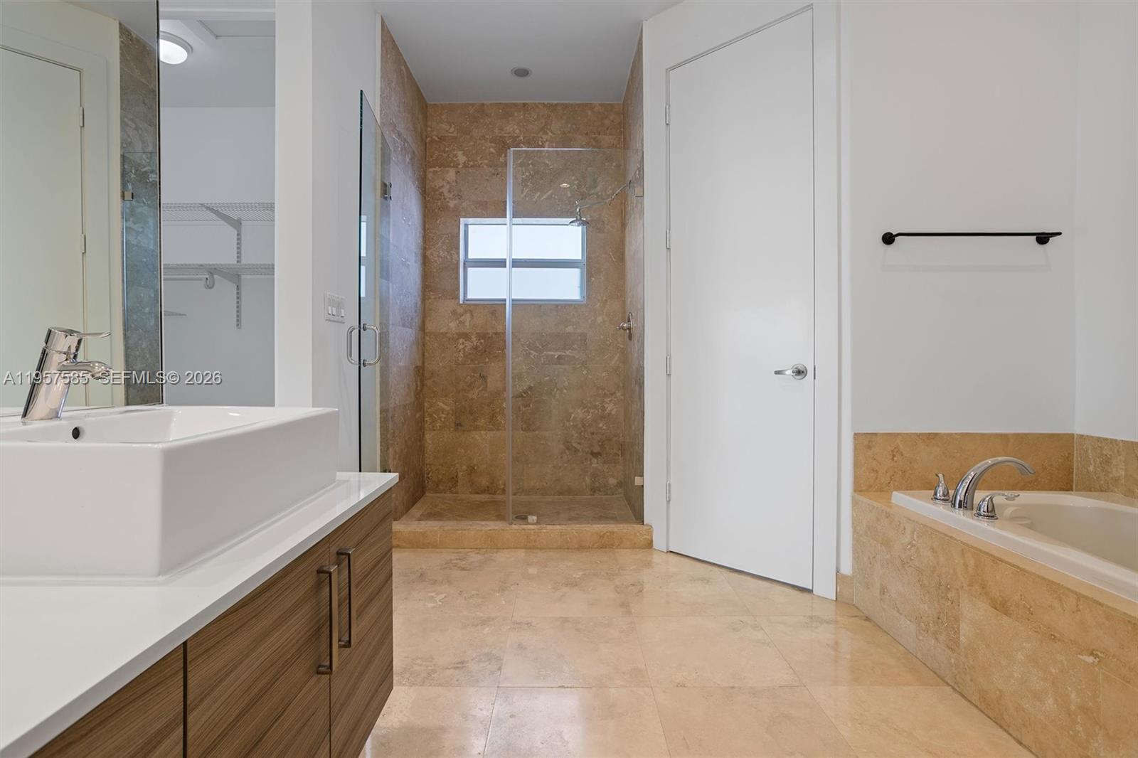 2784 SW 34th Ave, Miami FL 33133