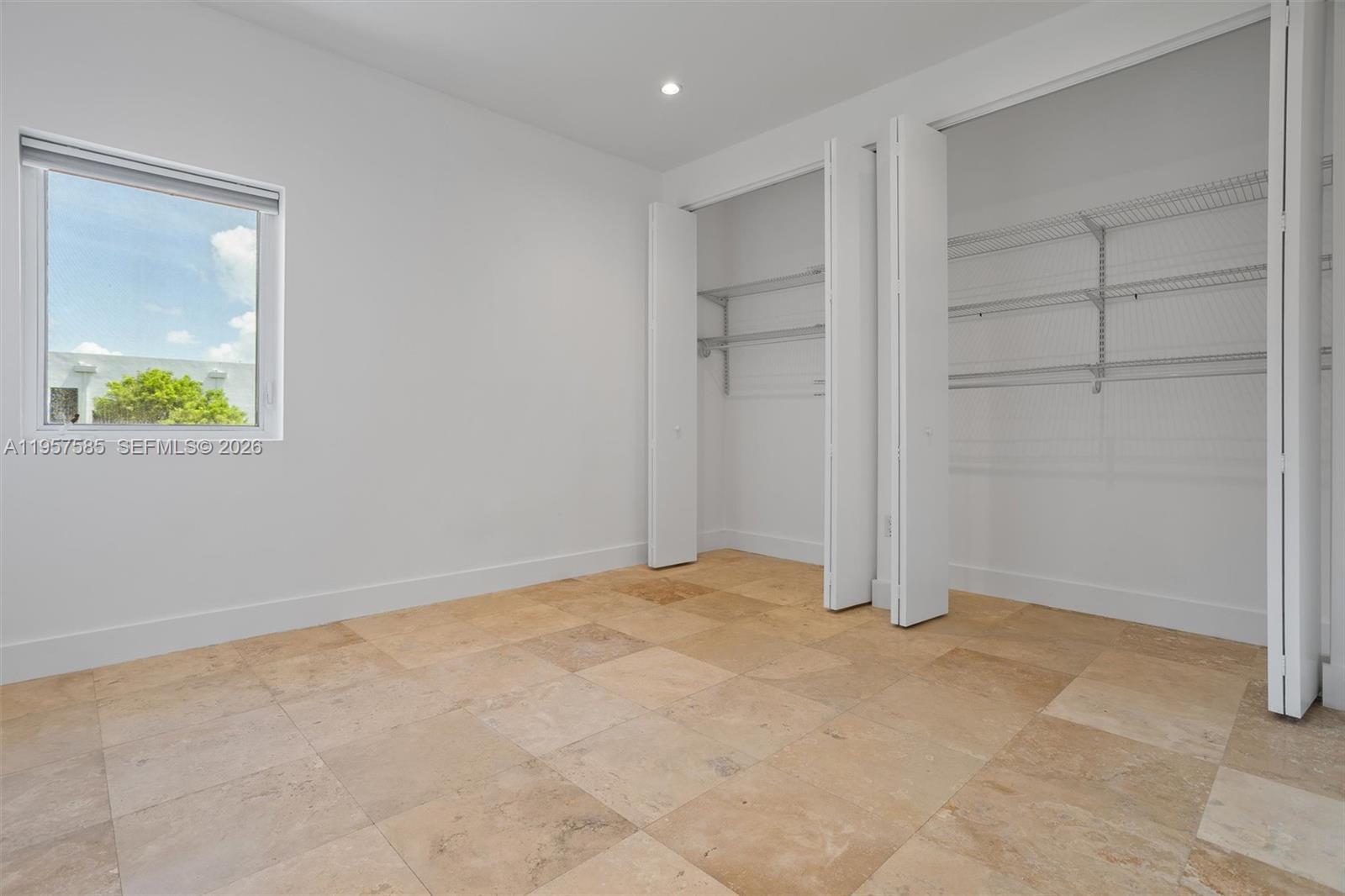 2784 SW 34th Ave, Miami FL 33133