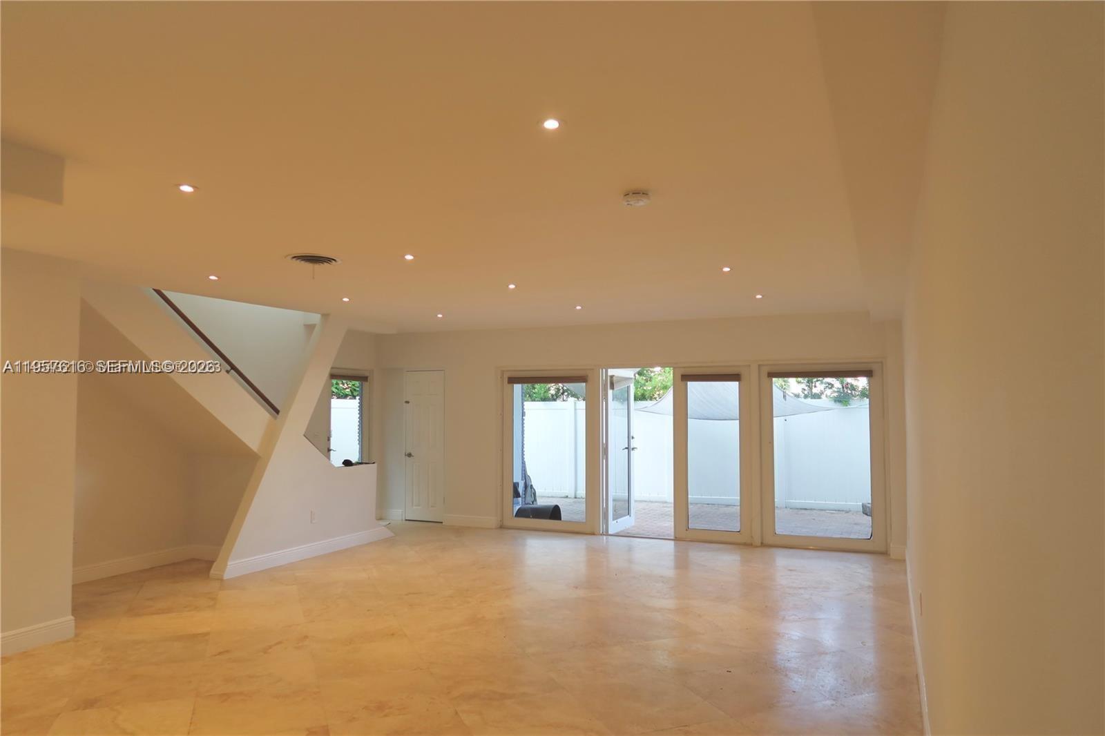 7312 Gary Ave #7312, Miami Beach FL 33141