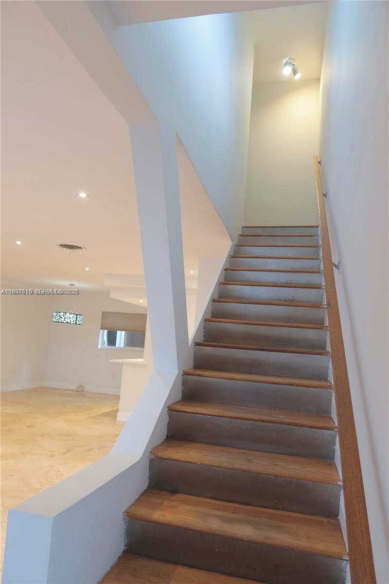 7312 Gary Ave #7312, Miami Beach FL 33141