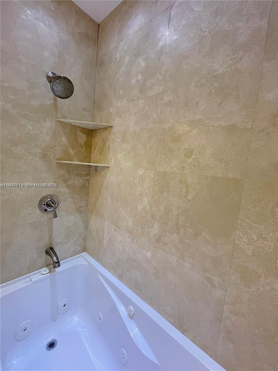 7312 Gary Ave #7312, Miami Beach FL 33141