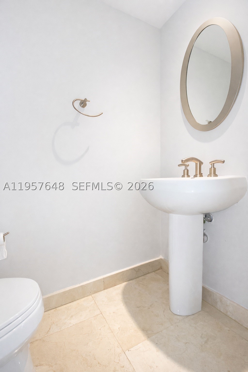 901 Brickell Key Blvd #1603, Miami FL 33131