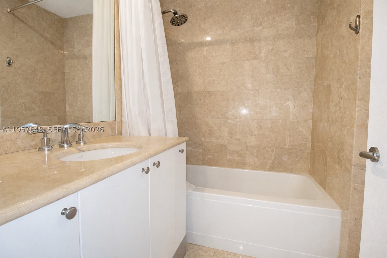 901 Brickell Key Blvd #1603, Miami FL 33131